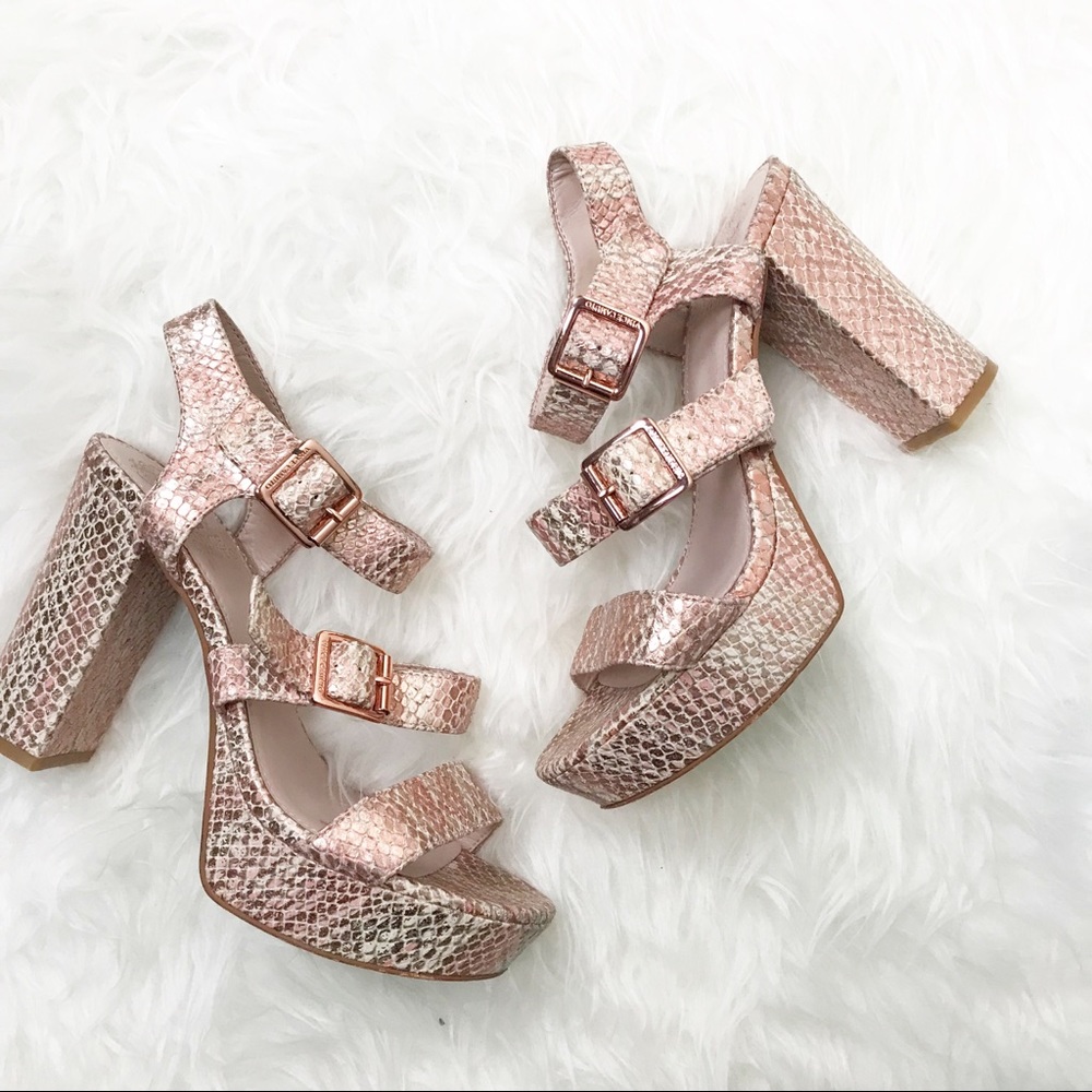 Vince Camuto Rose Gold Snake Skin Block Heels 7 - Picture 1 of 7
